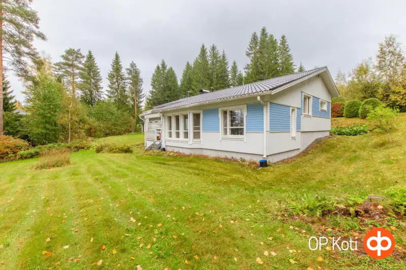 Maison 132 m² (1997/98) + sauna, 8 600 m² et rive ouest sur le Saittajärvi — Lempyy / Suonenjoki — 15