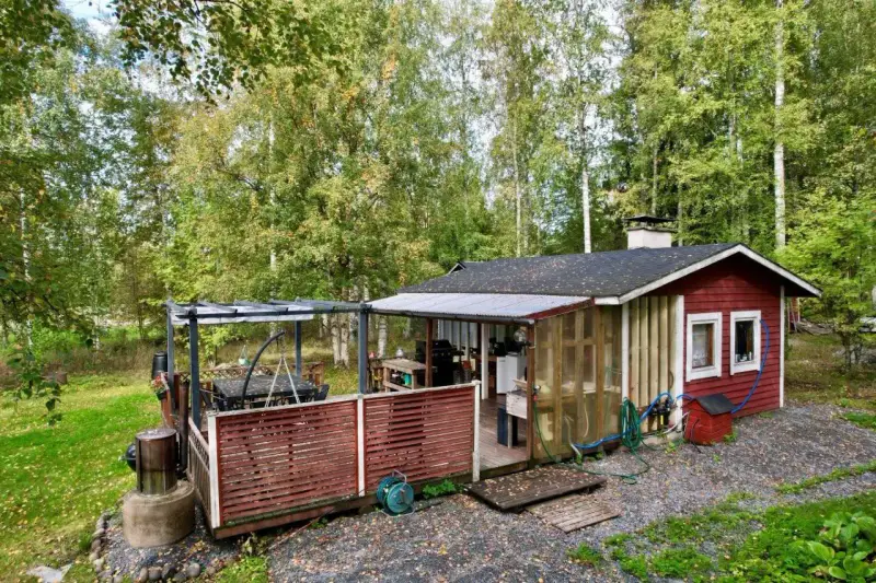 Petit mökki ~20 m² + 2 aittas et sauna à bois, 3 620 m² rive Päijänne — Suopelto / Sysmä — 6