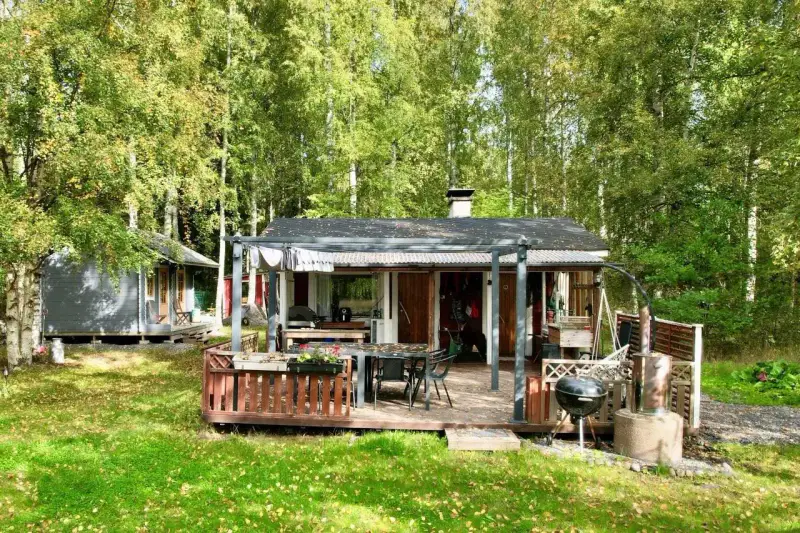 Petit mökki ~20 m² + 2 aittas et sauna à bois, 3 620 m² rive Päijänne — Suopelto / Sysmä — 14