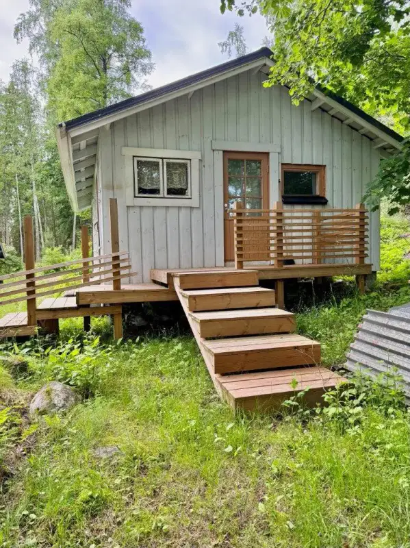 Mökki ~57 m² (2002) + sauna tonneau + grillikota, 3 350 m², Iso Niinilampi — Liikola / Sysmä — 13