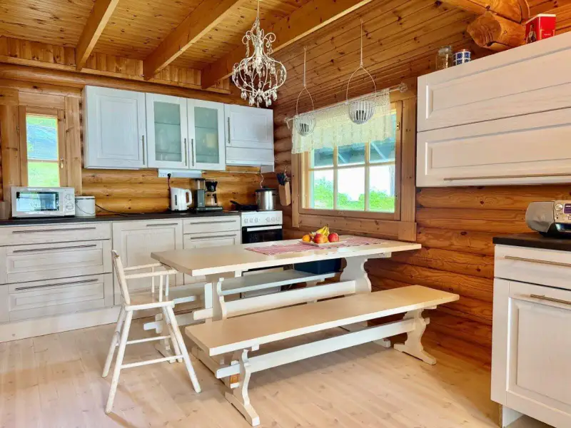 Mökki ~57 m² (2002) + sauna tonneau + grillikota, 3 350 m², Iso Niinilampi — Liikola / Sysmä — 7