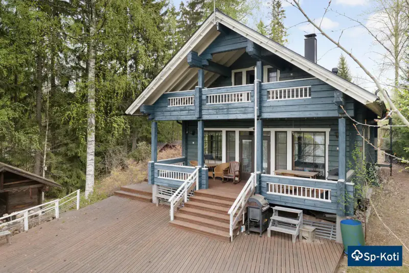 Villa lamellihirsi ~110 m² (2007) + rantasauna, rive Saimaa, 2 700 m² — Ruisniemi / Taipalsaari — 3