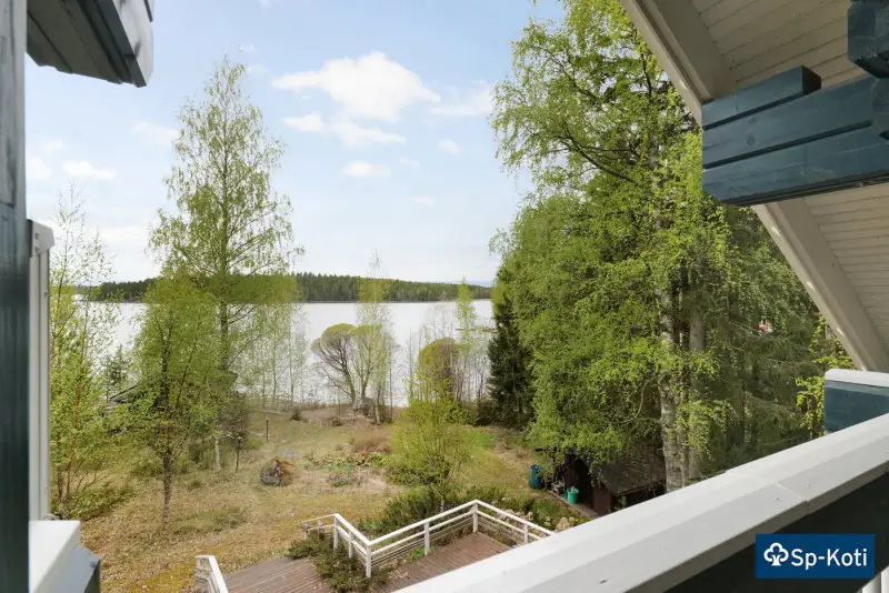 Villa lamellihirsi ~110 m² (2007) + rantasauna, rive Saimaa, 2 700 m² — Ruisniemi / Taipalsaari — 15