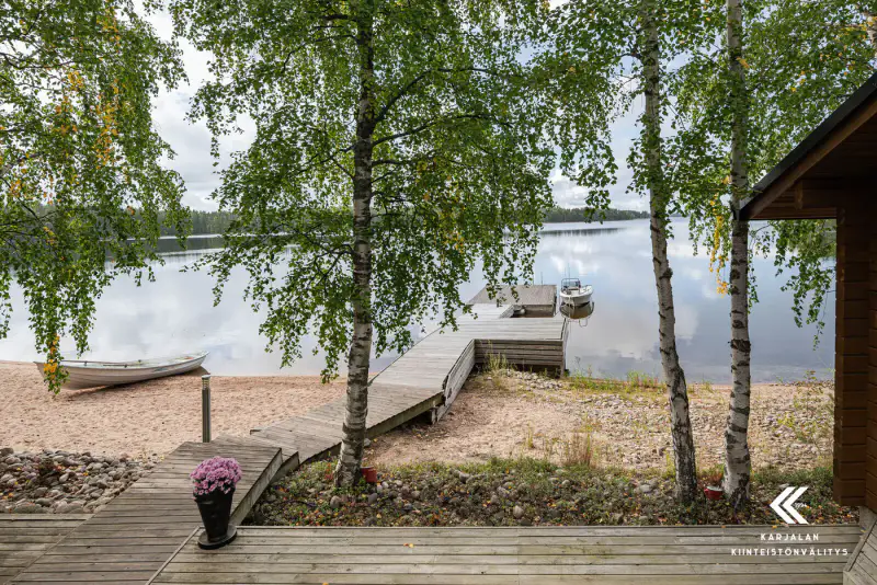 Hirsihuvila 60 m², plage sable Suur-Saimaa, 1,05 ha (2 lots) — Taipalsaari — 3