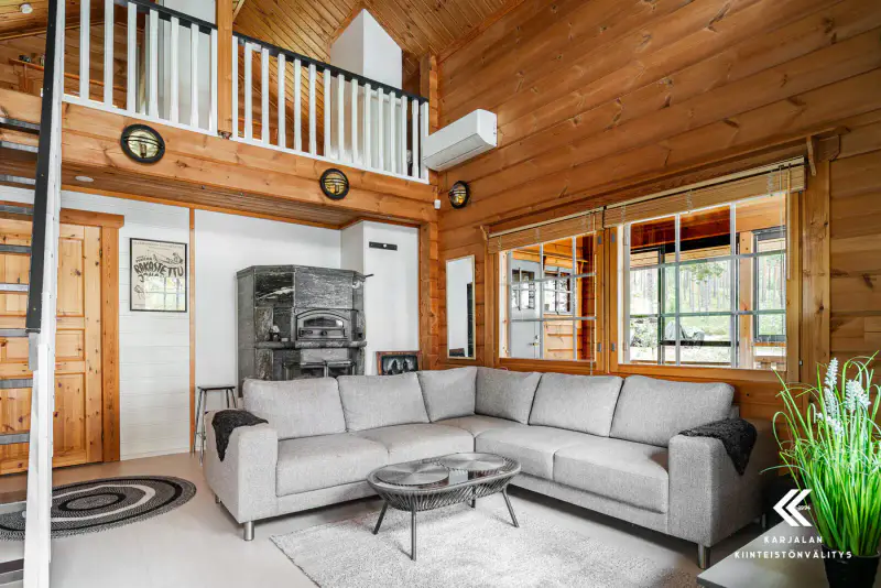 Hirsihuvila 60 m², plage sable Suur-Saimaa, 1,05 ha (2 lots) — Taipalsaari — 9