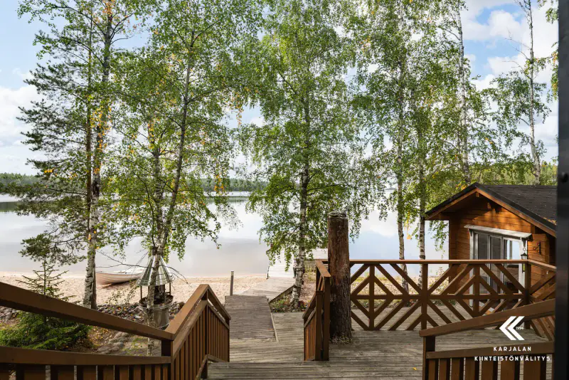 Hirsihuvila 60 m², plage sable Suur-Saimaa, 1,05 ha (2 lots) — Taipalsaari — 4