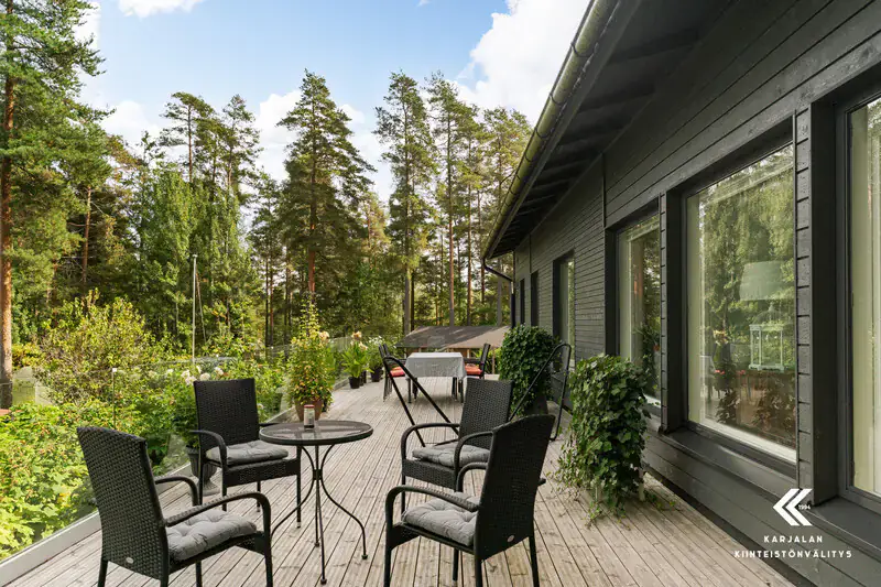 Maison de plain-pied 2016 (~111 m²) + sauna de rive et maison d’amis, ~100 m de rive sur le Saimaa — Taipalsaari — 19