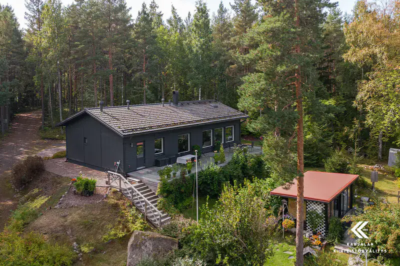 Maison de plain-pied 2016 (~111 m²) + sauna de rive et maison d’amis, ~100 m de rive sur le Saimaa — Taipalsaari — 20