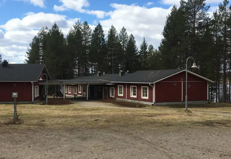 Complexe hébergement 1986 + île, ~3,3 ha rive, bonne plage — Jokijärvi / Taivalkoski — 5