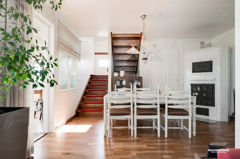 Maison rénovée ~185 m² (1976), géothermie, ~0,87 ha rive lac — Taivalkoski — 10