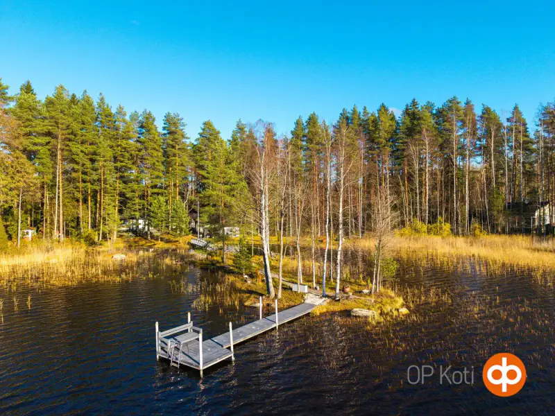 Chalet (38 m²) avec véranda vitrée, sauna, annexe d’hôtes et îlot privé, 3 625 m² sur le Ruostejärvi — Tammela — 5