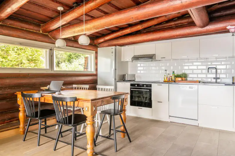Mökki hirsi rénové 88 m², 55 m rive sable Liesjärvi, 2 416 m² — Tammela — 13