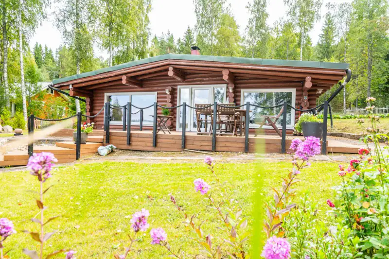 Mökki hirsi rénové 88 m², 55 m rive sable Liesjärvi, 2 416 m² — Tammela — 2