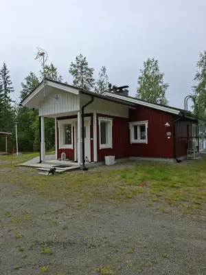 Mökki 53 m² rénové 2018-22, Rasvanki ~100 m rive, 15 320 m² — Kuivaniemi / Tervo — 1