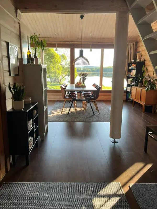 Maison rondins ~73 m² (1980/2009) + garage 2022, 4 200 m², Leppävesi — Toivakka — 1