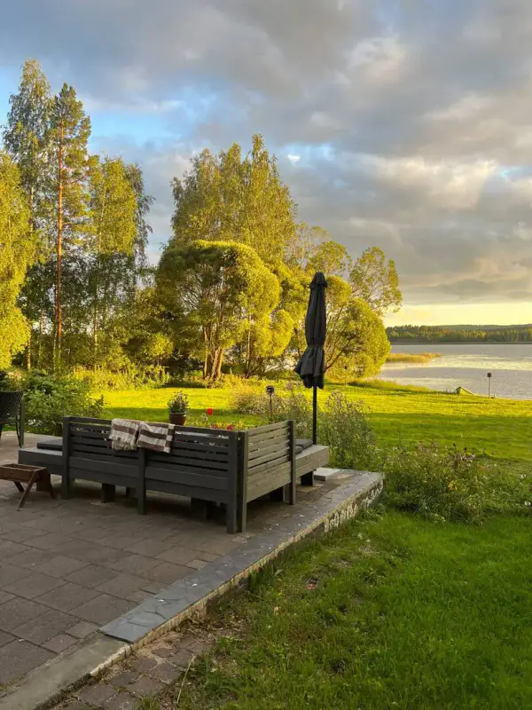 Maison rondins ~73 m² (1980/2009) + garage 2022, 4 200 m², Leppävesi — Toivakka — 11