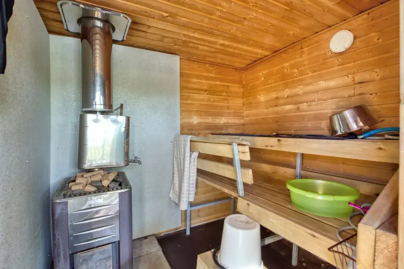 Mökki rondins ~25 m² (1994) + pihasauna, 3 390 m², Iso-Kankainen — Tuusniemi — 16
