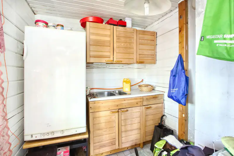 Mökki rondins ~25 m² (1994) + pihasauna, 3 390 m², Iso-Kankainen — Tuusniemi — 5