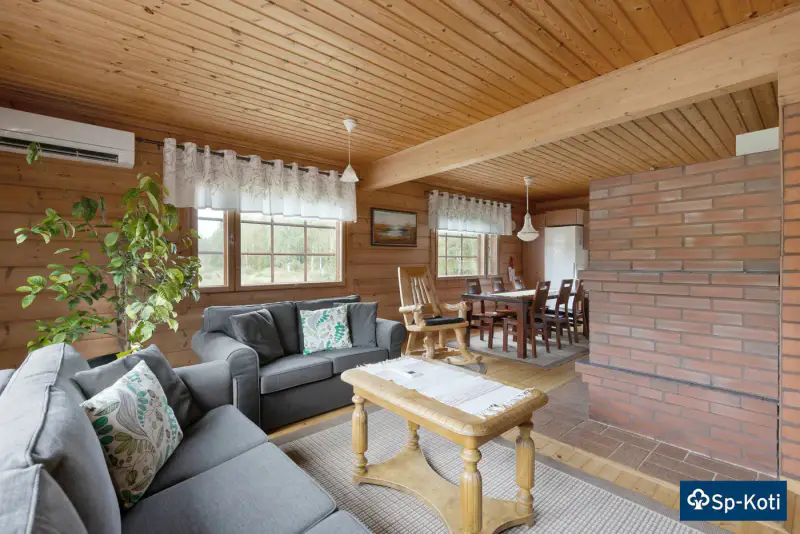 Maison à Ulvila  rive privée  100 500 m² — 245 000 € — 3