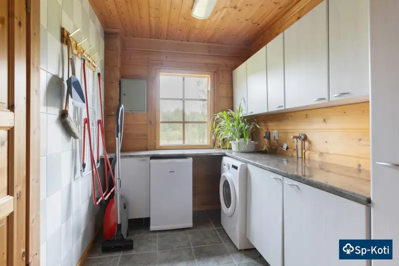 Maison à Ulvila  rive privée  100 500 m² — 245 000 € — 10