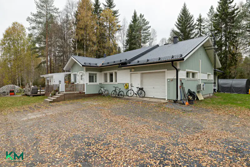 Maison rénovée ~120 m² (1993) + garage, 3,2 ha au bord de l’Utosjoki — Kemilä / Utajärvi — 6