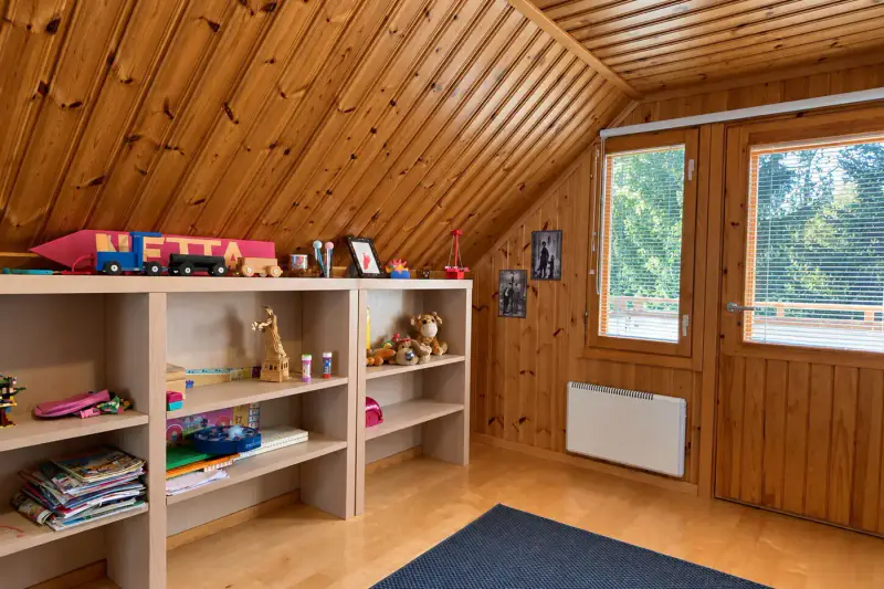 Ancienne maison du meunier ~63 m² (1940, rénovée) + sauna, 3 478 m², Myllyoja — Väärinmaja — 18