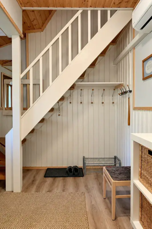 Ancienne maison du meunier ~63 m² (1940, rénovée) + sauna, 3 478 m², Myllyoja — Väärinmaja — 13