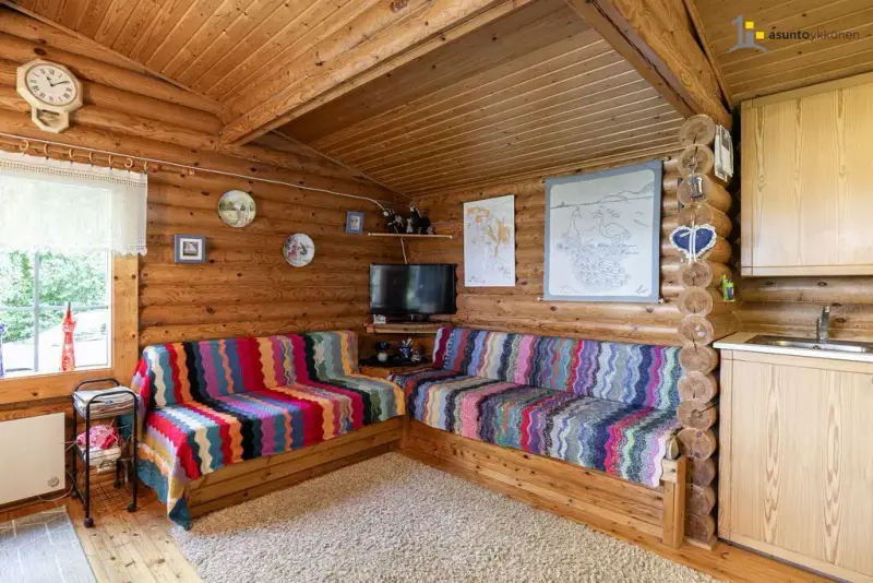 Chalet à Valkeakoski  rive privée  10 000 m² — 179 000 € — 6