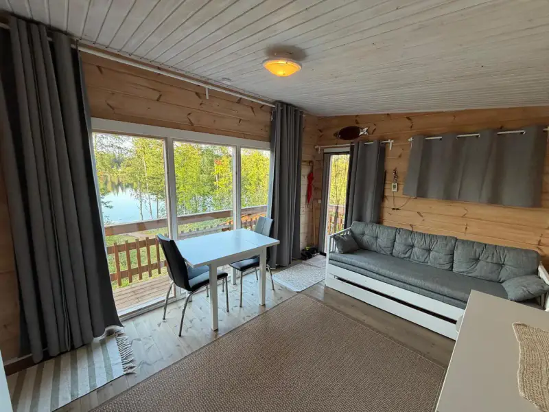 Petit saunamökki Äimisvesi (Saimaa) — Varkaus, ~20 m², 5 700 m², 90 m rive sable — 3