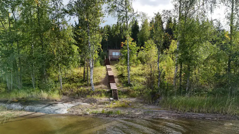 Petit saunamökki Äimisvesi (Saimaa) — Varkaus, ~20 m², 5 700 m², 90 m rive sable — 16