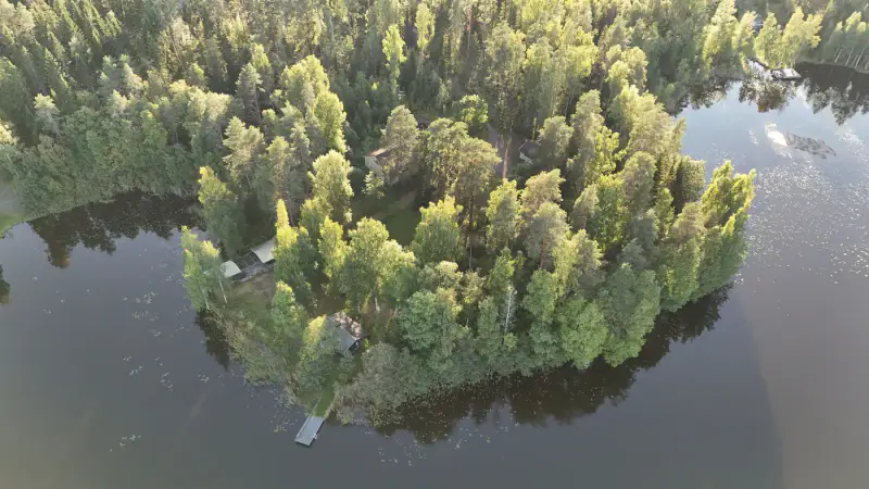 Maison ~263 m² (1983) + sauna, 3,3 ha (~380 m rive), Unnukka — Kopolanniemi / Varkaus — 9