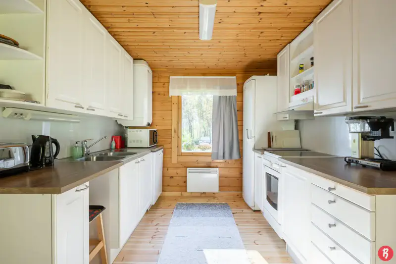 Chalet en rondins 64 m² (1984), rantasauna et ponton, 2 454 m² et rive privée sur le Keitele — Keitelepohja / Viitasaari — 14