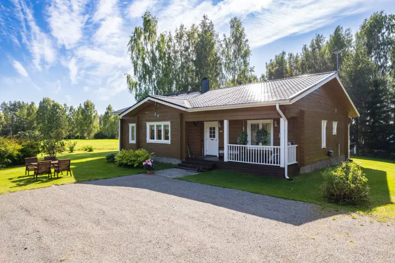 Maison rondins ~149 m² (2005) + rantasauna habitable, 5 600 m², Löytänä — Viitasaari — 3