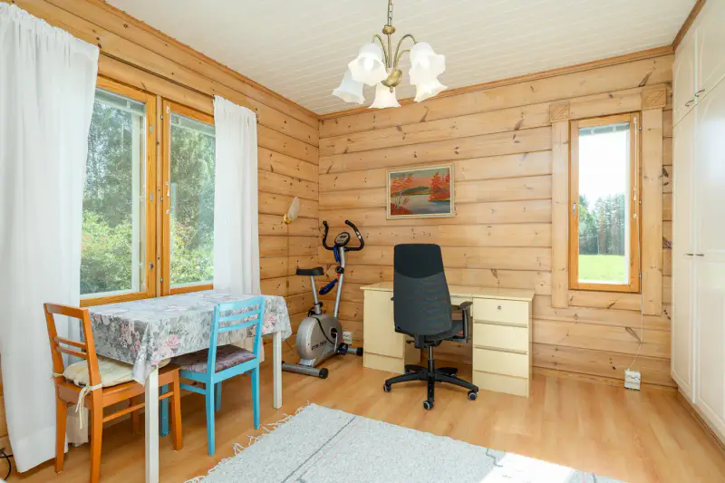 Maison rondins ~149 m² (2005) + rantasauna habitable, 5 600 m², Löytänä — Viitasaari — 7