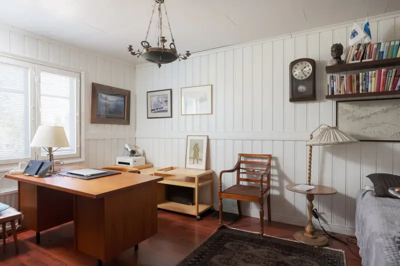 Maison ~165 m² (1965/rénov. 2007) + sauna, ~7,9 ha, rive + part Huopanankoski — Viitasaari — 10