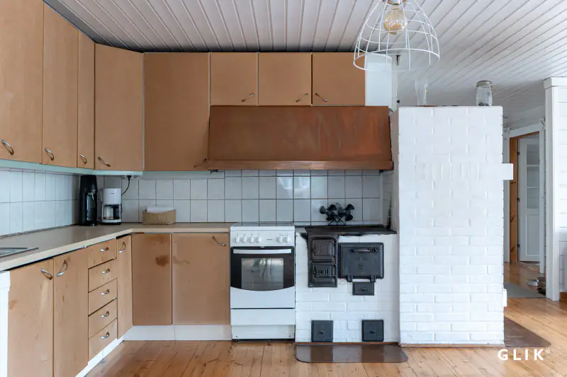 Maison de loisirs ~91 m² (1989) + sauna de cour et palju, 14 598 m² et ~80 m de rive privée Vaskivesi — Hintala / Virrat — 11
