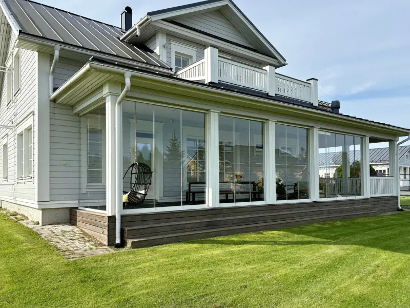 Maison familiale ~180 m² (2014) + garage, 8 650 m² en bord de rivière — Kalajoki / Ylivieska — 5