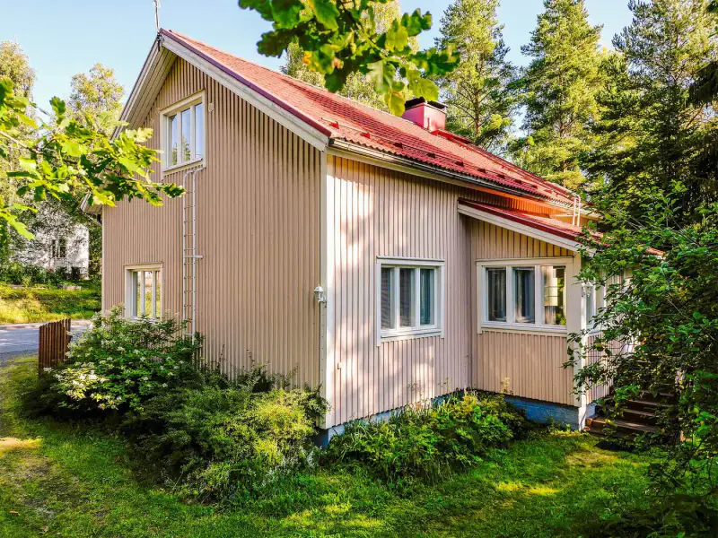 Grande maison en rondins rénovée, Näsijärvi — Kuru (Ylöjärvi), 156 m², 2 240 m², ~100 m rive — 4