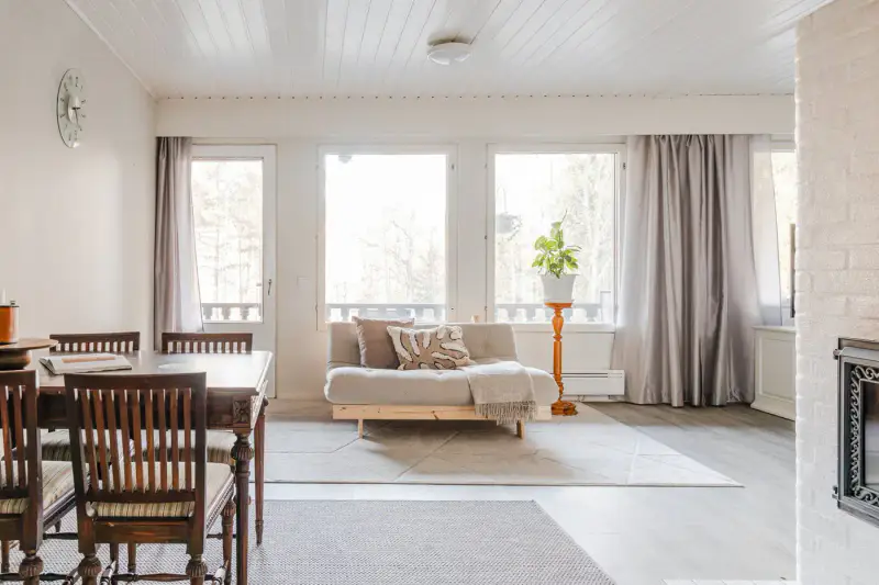 Maison 1986 rénovée + chalet d’invités et sauna de rive, 5 900 m² et 50 m de rive sur le Näsijärvi — Antaverkka, Ylöjärvi — 10