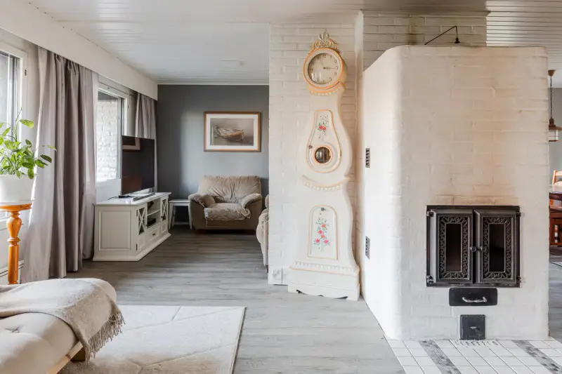 Maison 1986 rénovée + chalet d’invités et sauna de rive, 5 900 m² et 50 m de rive sur le Näsijärvi — Antaverkka, Ylöjärvi — 11
