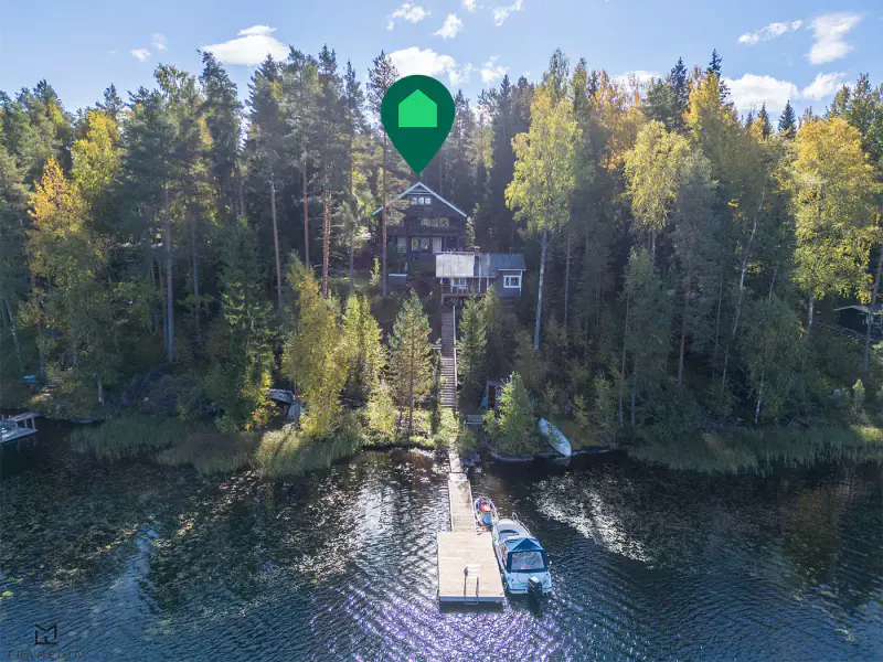 Maison bois ~121 m² (1992) + sauna, 3 470 m² (~45 m rive), Vankavesi — Kuru / Ylöjärvi — 1
