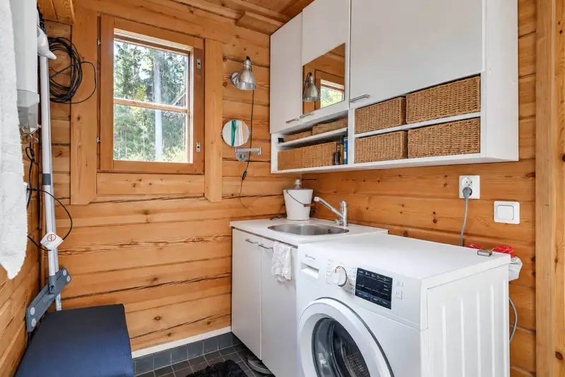 Maison bois ~121 m² (1992) + sauna, 3 470 m² (~45 m rive), Vankavesi — Kuru / Ylöjärvi — 16